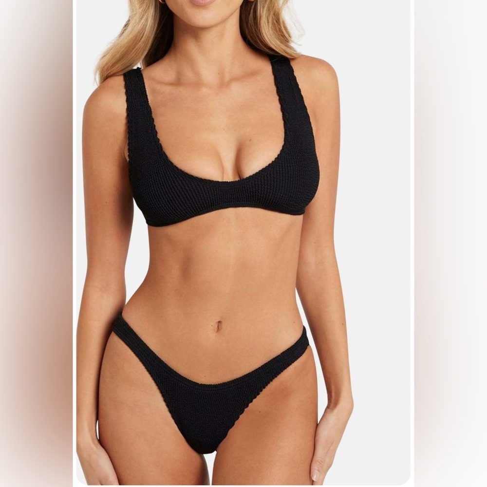 Bond Eye Bikini Set - New 🌴🌴🌴